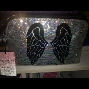 VS makeup bag